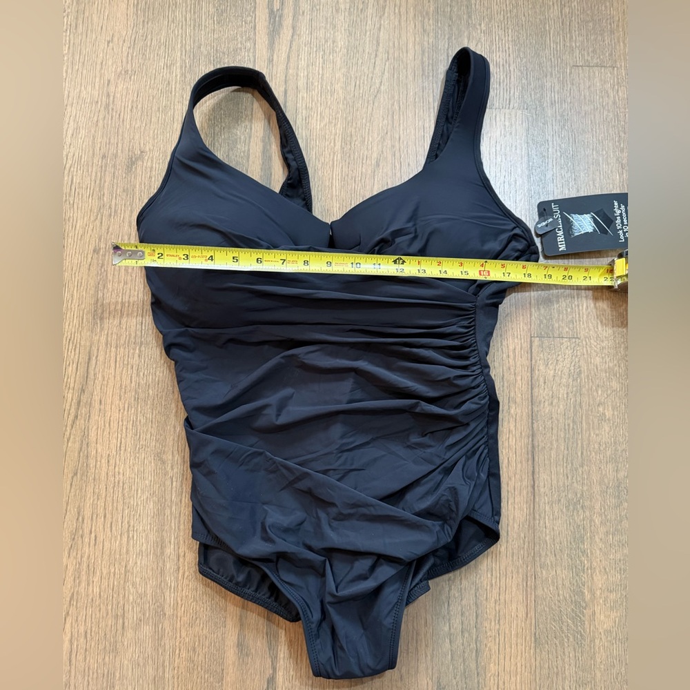 New Plus Size Miraclesuit Solids Escape Swimsuit-One Piece-Black-Size 22W - Picture 13 of 14